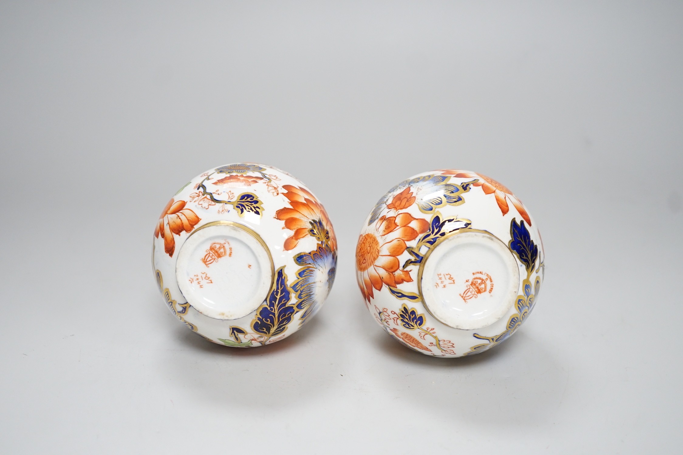 A pair of Royal Crown Derby posy vases, 16.5cm